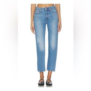 Levi’s wedgie straight 26X 30 classic blue wash